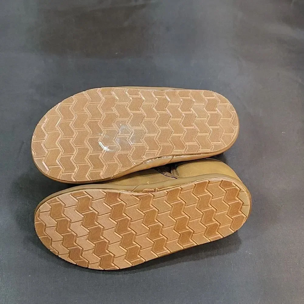 BRAND NEW PERRY ELLIS ROUND-TOE FAUX FUR INSOLE KIDS SLIPPERS